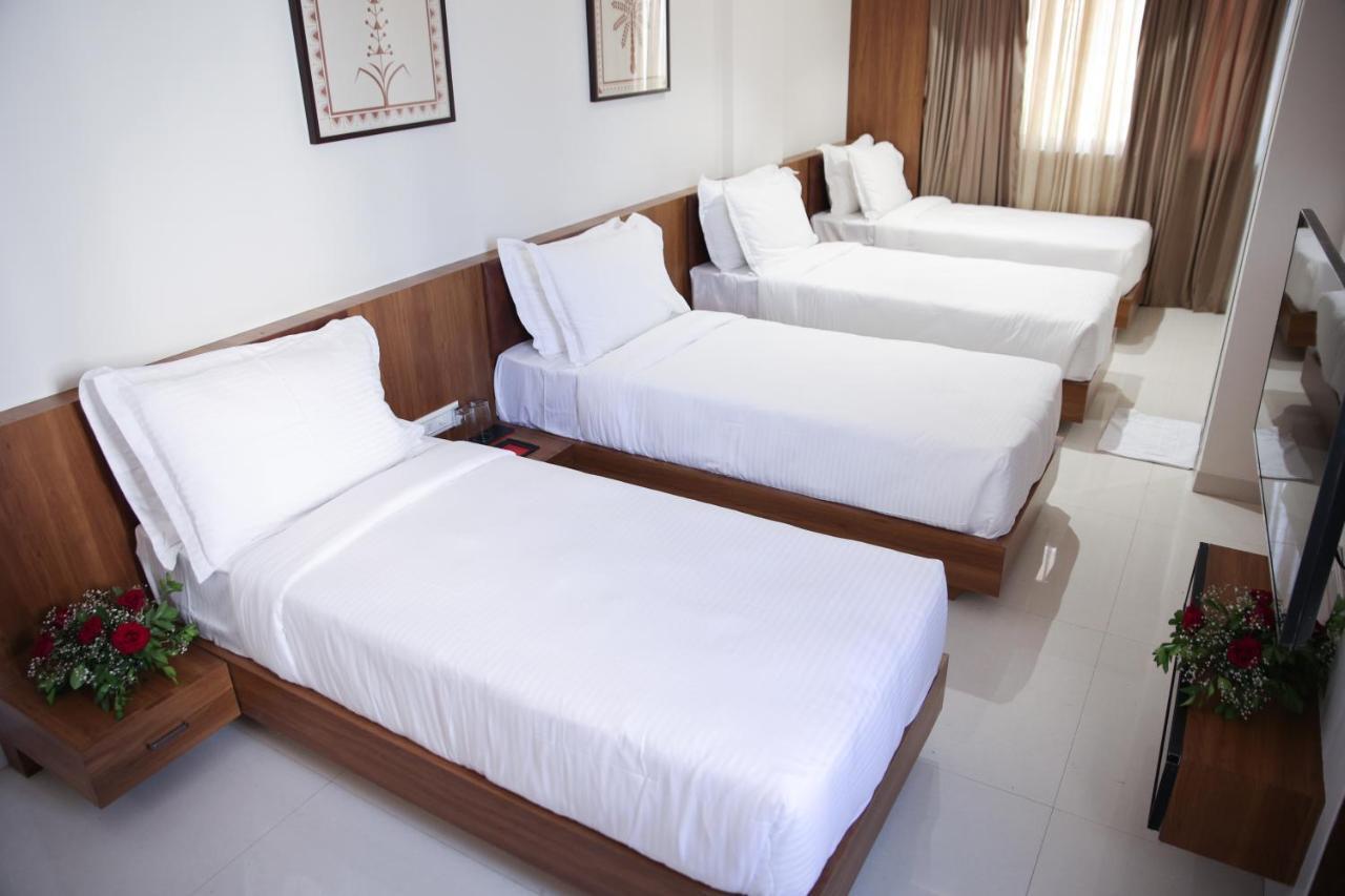 Lords Eco Inn, Ambaji 外观 照片