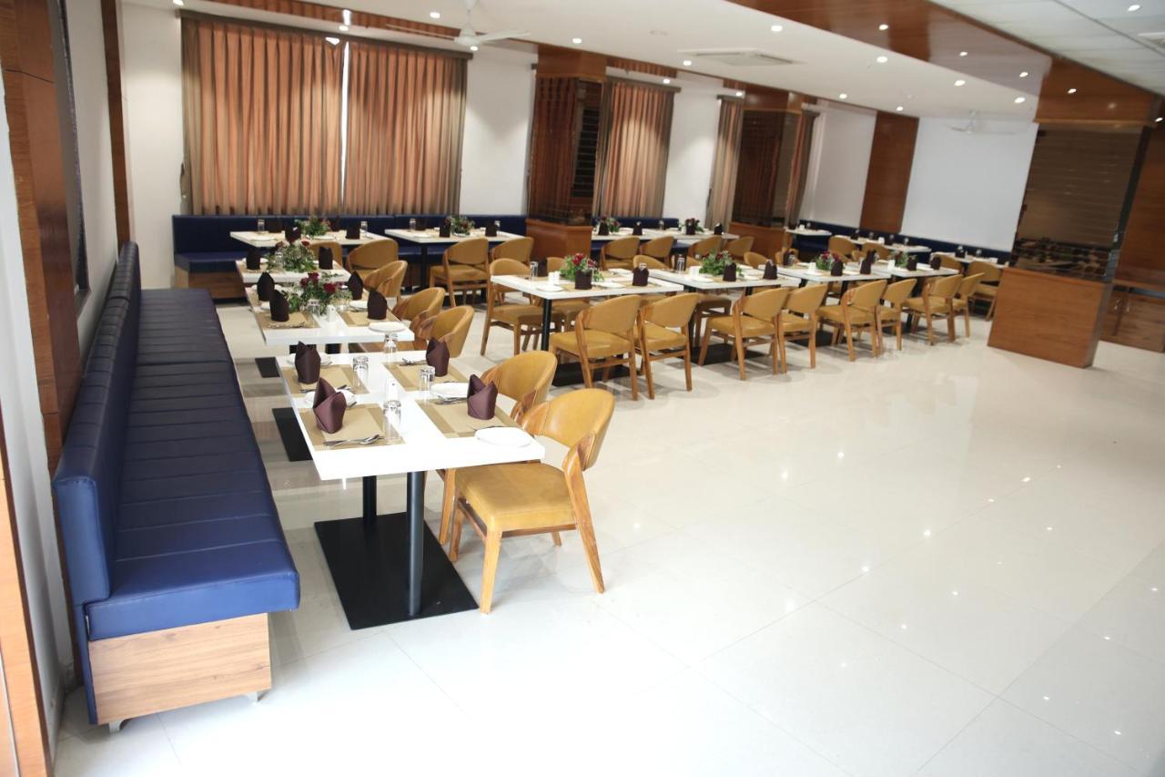 Lords Eco Inn, Ambaji 外观 照片