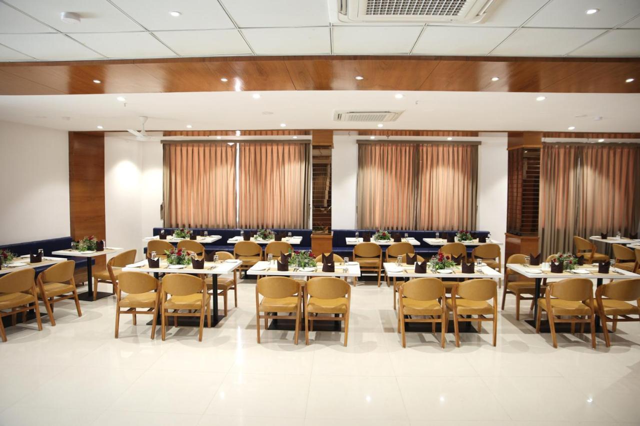 Lords Eco Inn, Ambaji 外观 照片