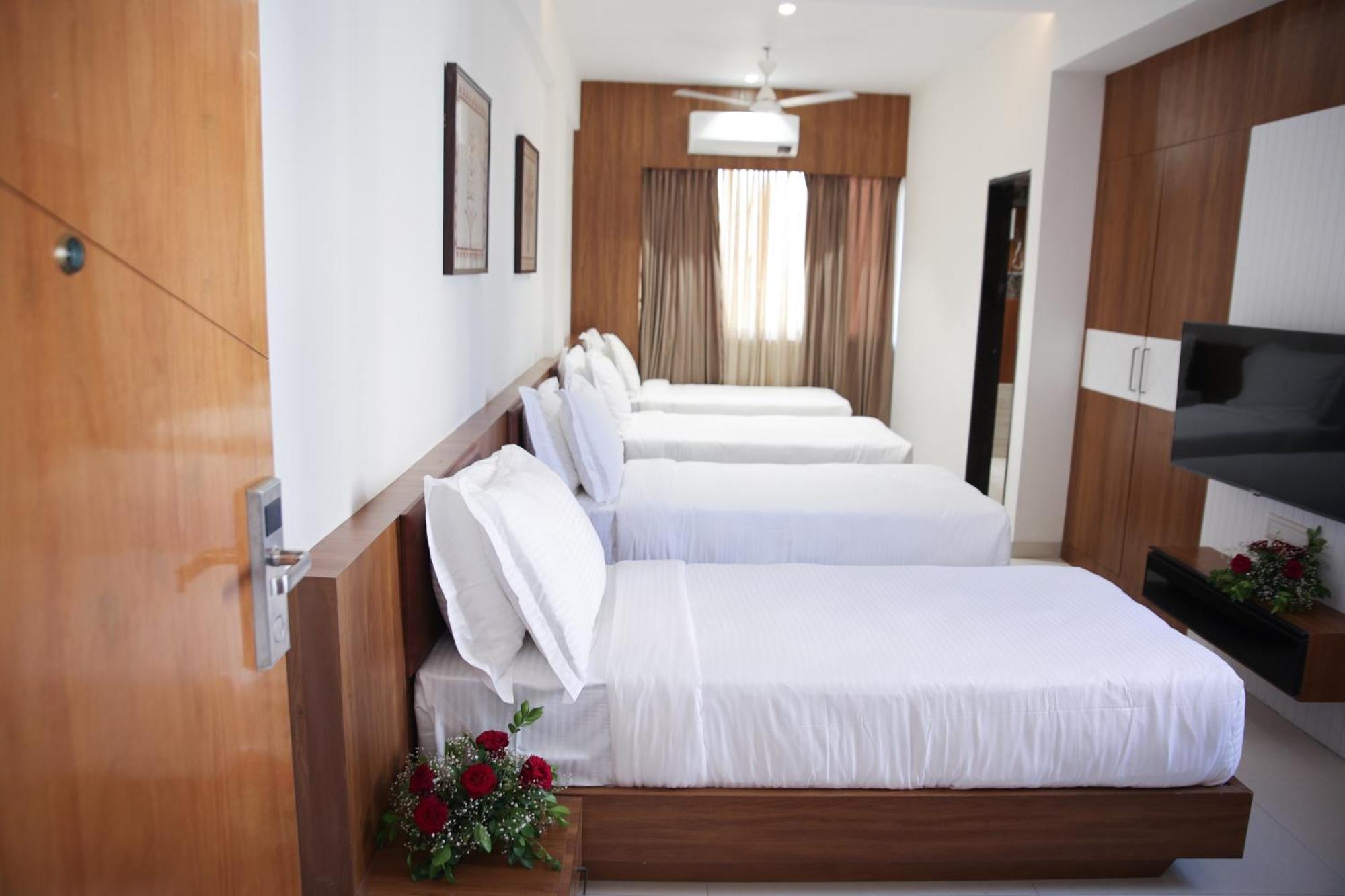 Lords Eco Inn, Ambaji 外观 照片