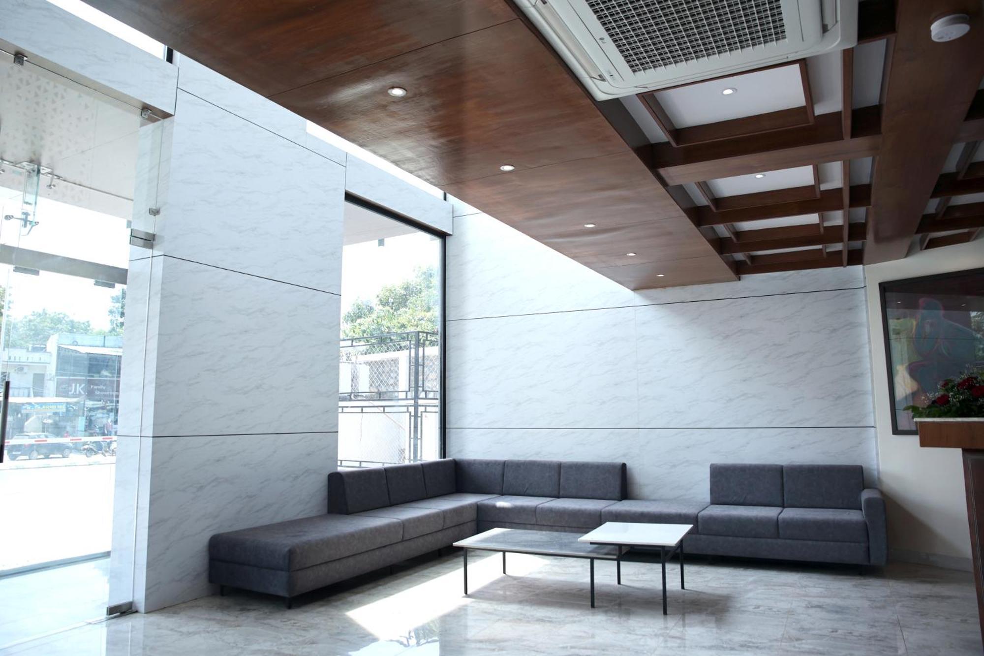 Lords Eco Inn, Ambaji 外观 照片
